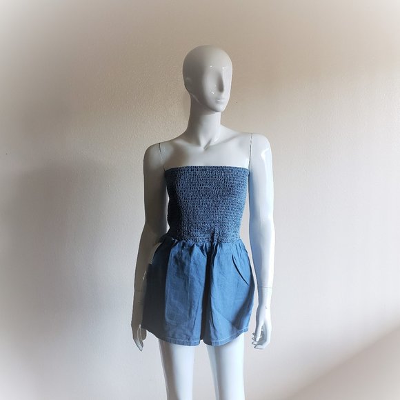 NWT AA Smocked Denim Romper. S/M - Picture 2 of 8